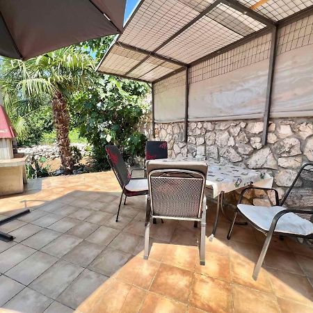 Apartments In Dramalj 45034 Bagian luar foto